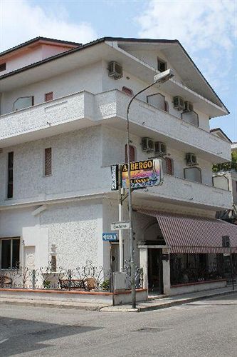 Hotel Solaris Giulianova Dış mekan fotoğraf